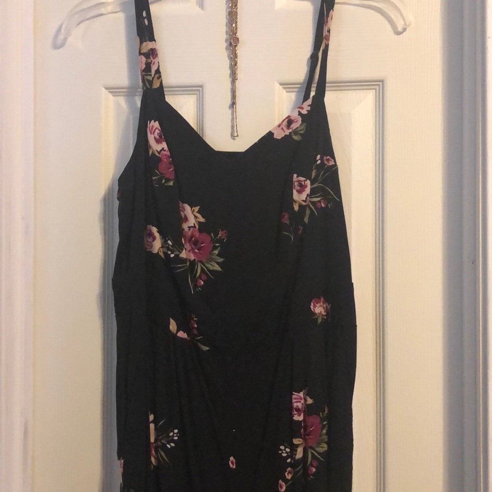 ✨Floral jumpsuit🥰